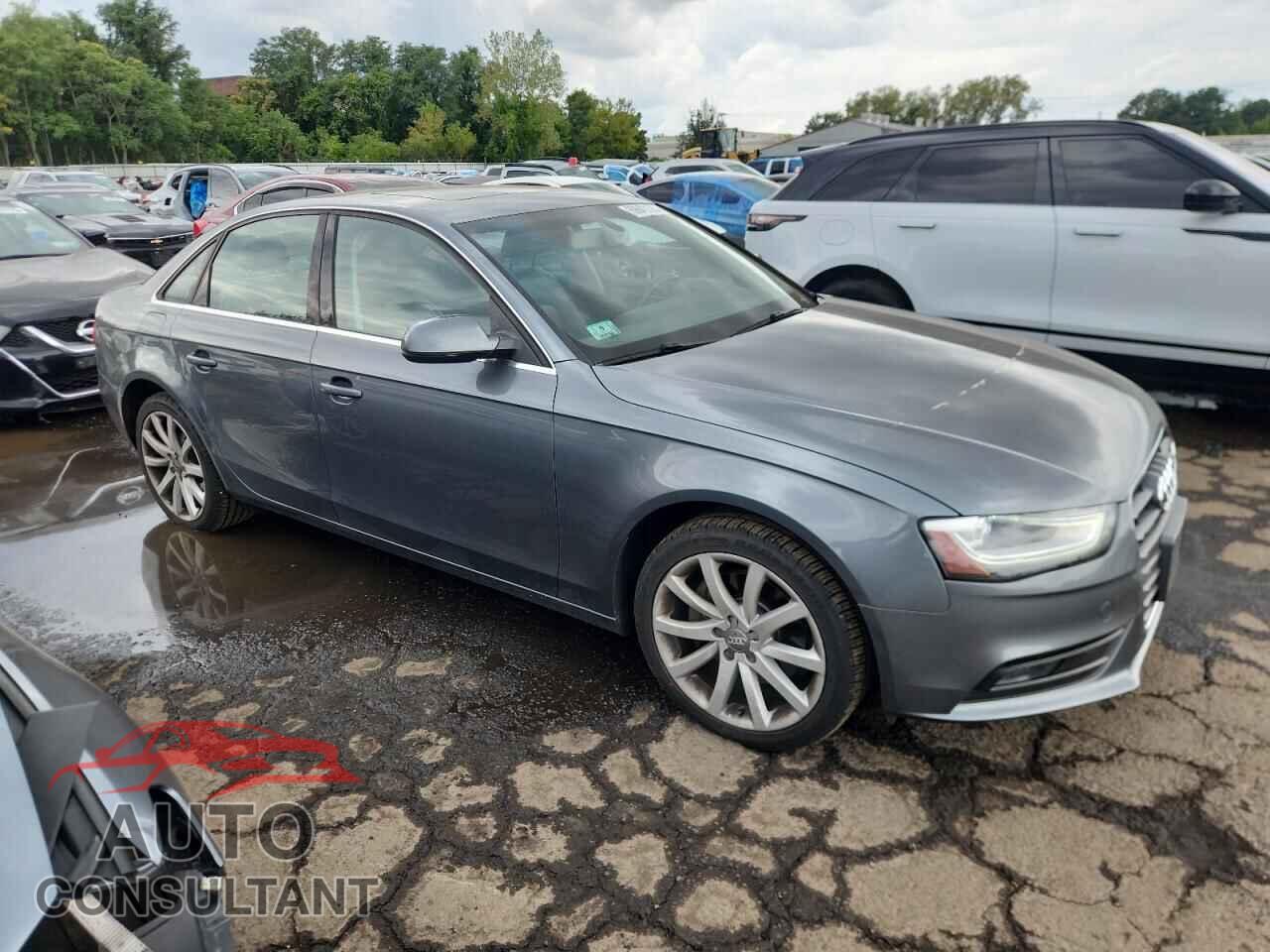 AUDI A4 2013 - WAUFFAFL8DN029087