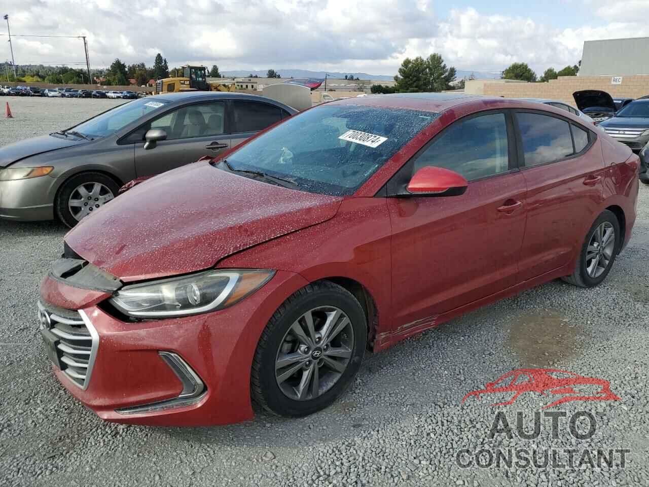HYUNDAI ELANTRA 2017 - KMHD84LF0HU299118