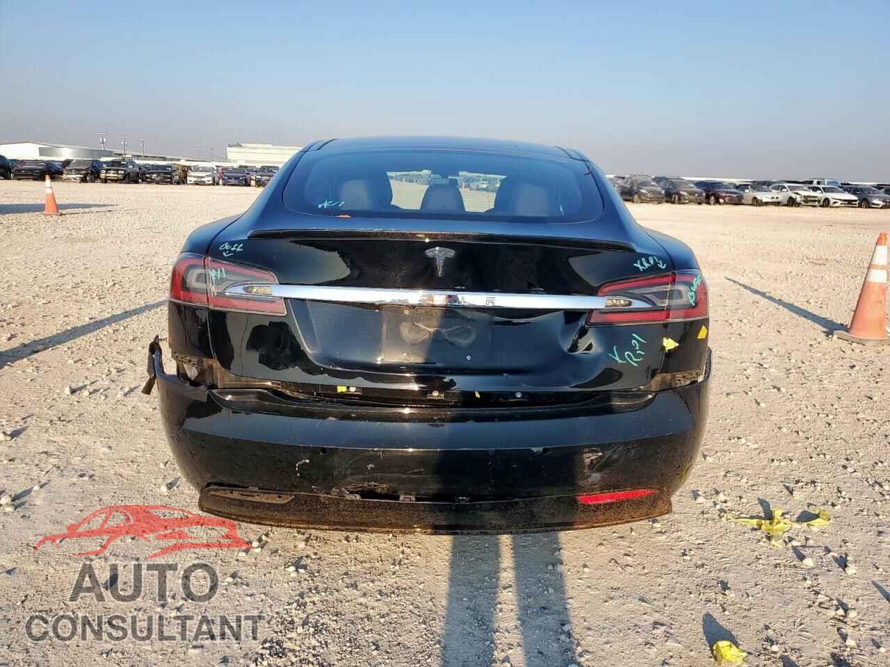 TESLA MODEL S 2017 - 5YJSA1E20HF185430