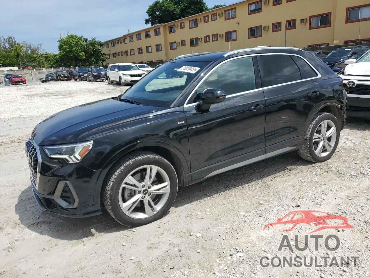 AUDI Q3 2022 - WA1EECF34N1081400