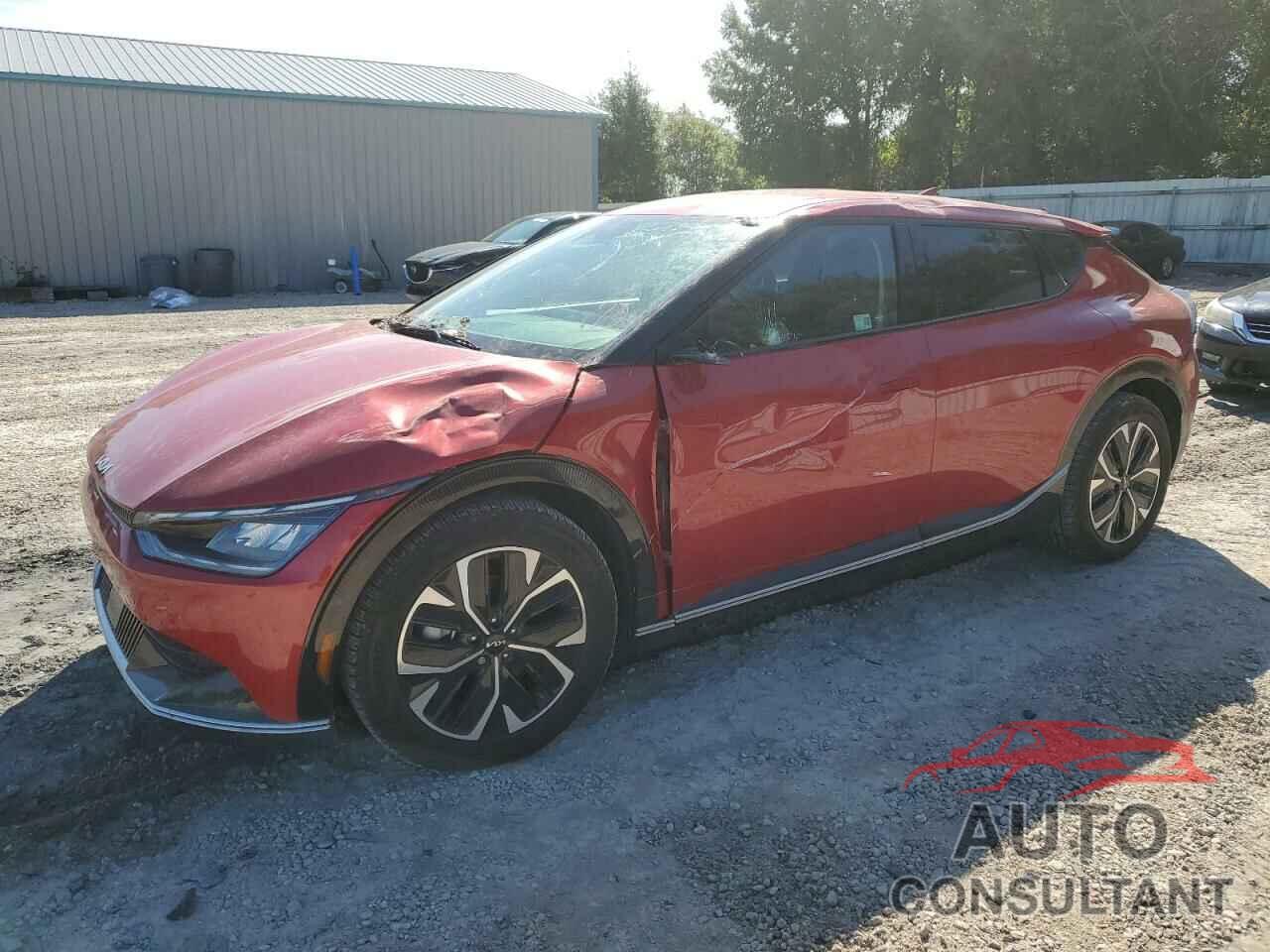 KIA EV6 LIGHT 2022 - KNDC34LAXN5056439