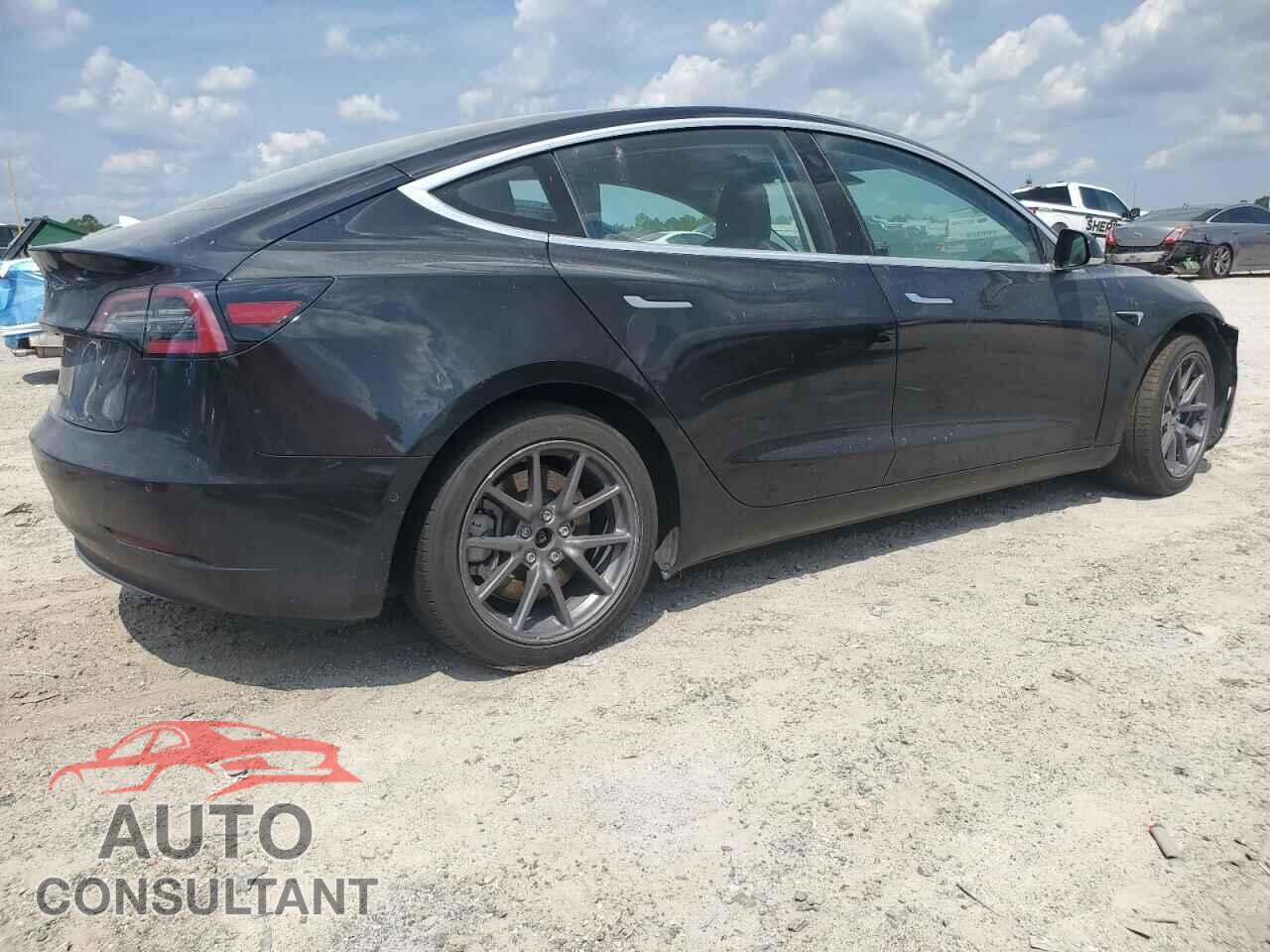 TESLA MODEL 3 2018 - 5YJ3E1EB3JF113636