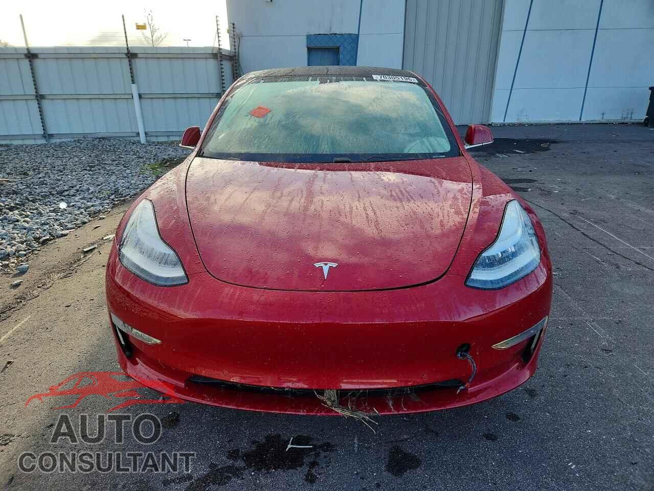 TESLA MODEL 3 2019 - 5YJ3E1EB2KF419860
