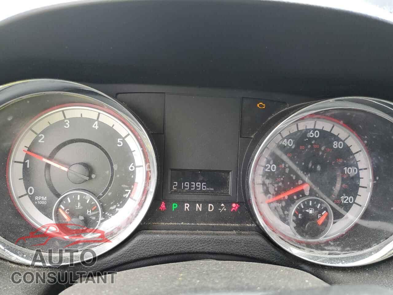 DODGE CARAVAN 2011 - 2D4RN4DG3BR655143