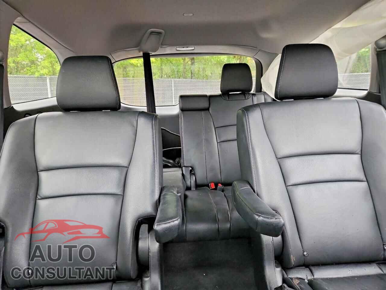HONDA PILOT 2022 - 5FNYF6H64NB019849
