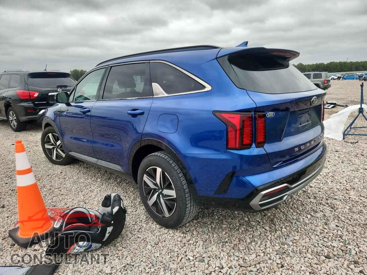 KIA SORENTO 2021 - 5XYRL4LC9MG008187