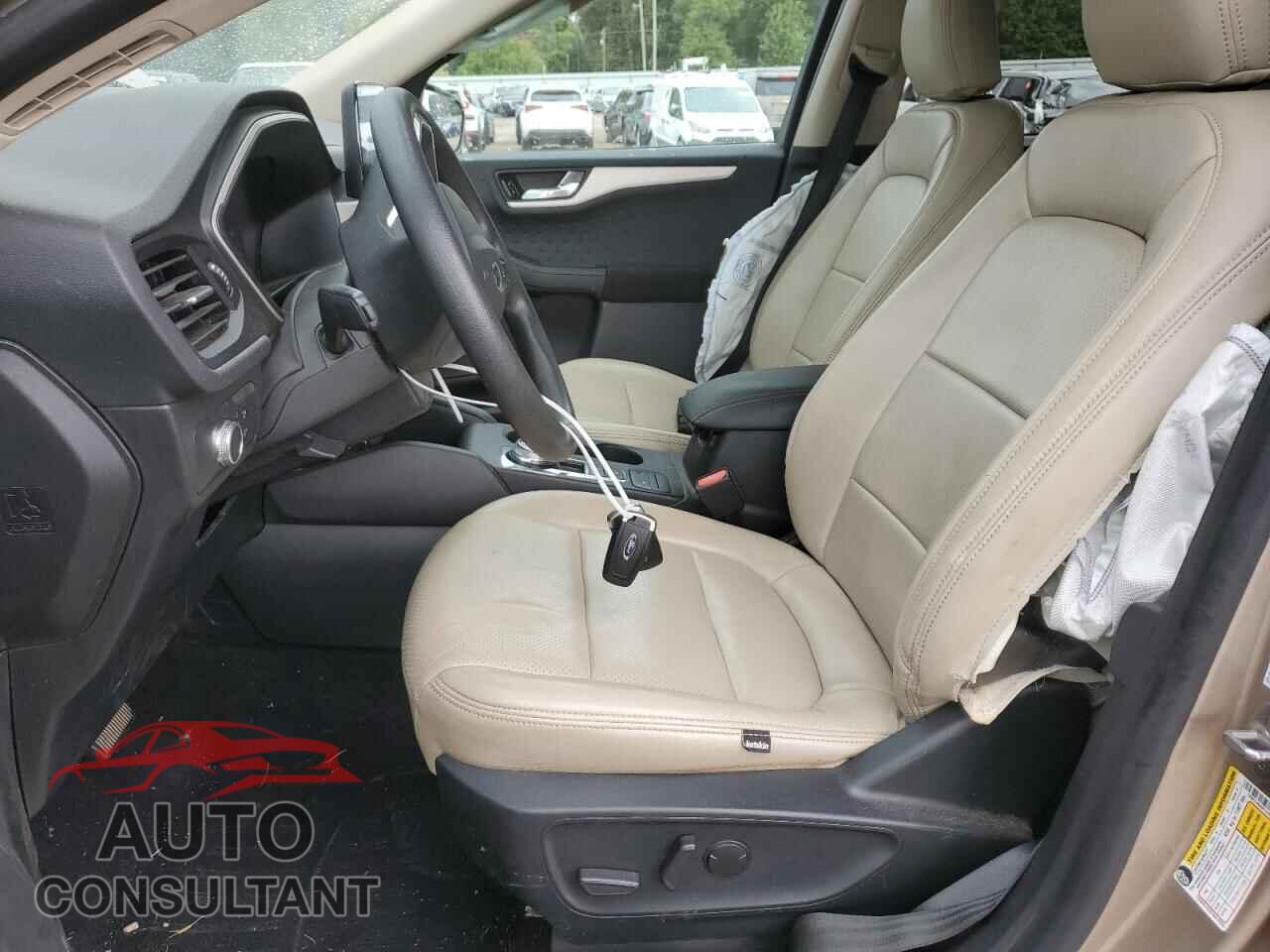 FORD ESCAPE 2020 - 1FMCU0G68LUA83004