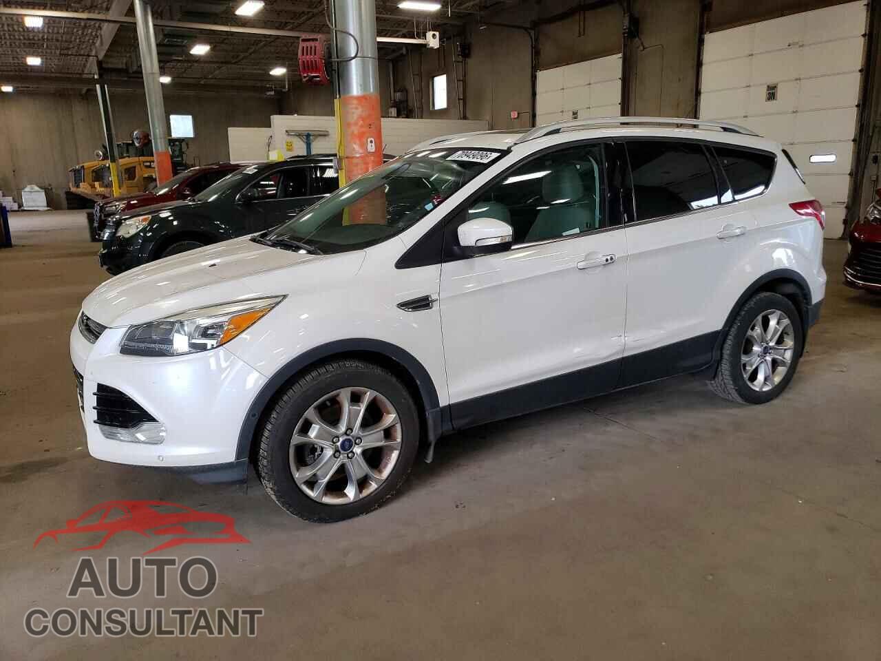 FORD ESCAPE 2014 - 1FMCU0J97EUA62697