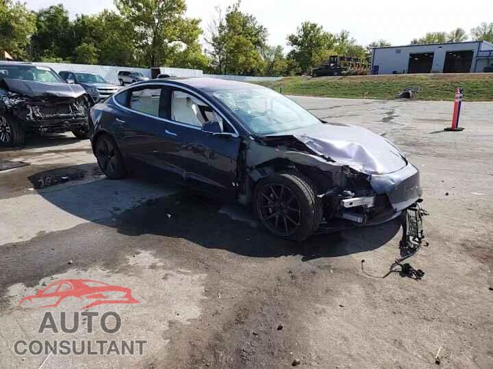 TESLA MODEL 3 2018 - 5YJ3E1EB8JF074977