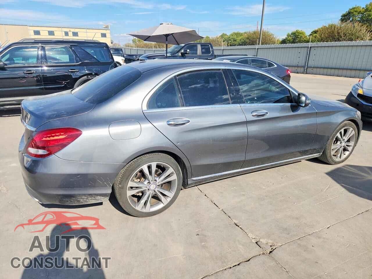 MERCEDES-BENZ C-CLASS 2017 - 55SWF4JB0HU210433