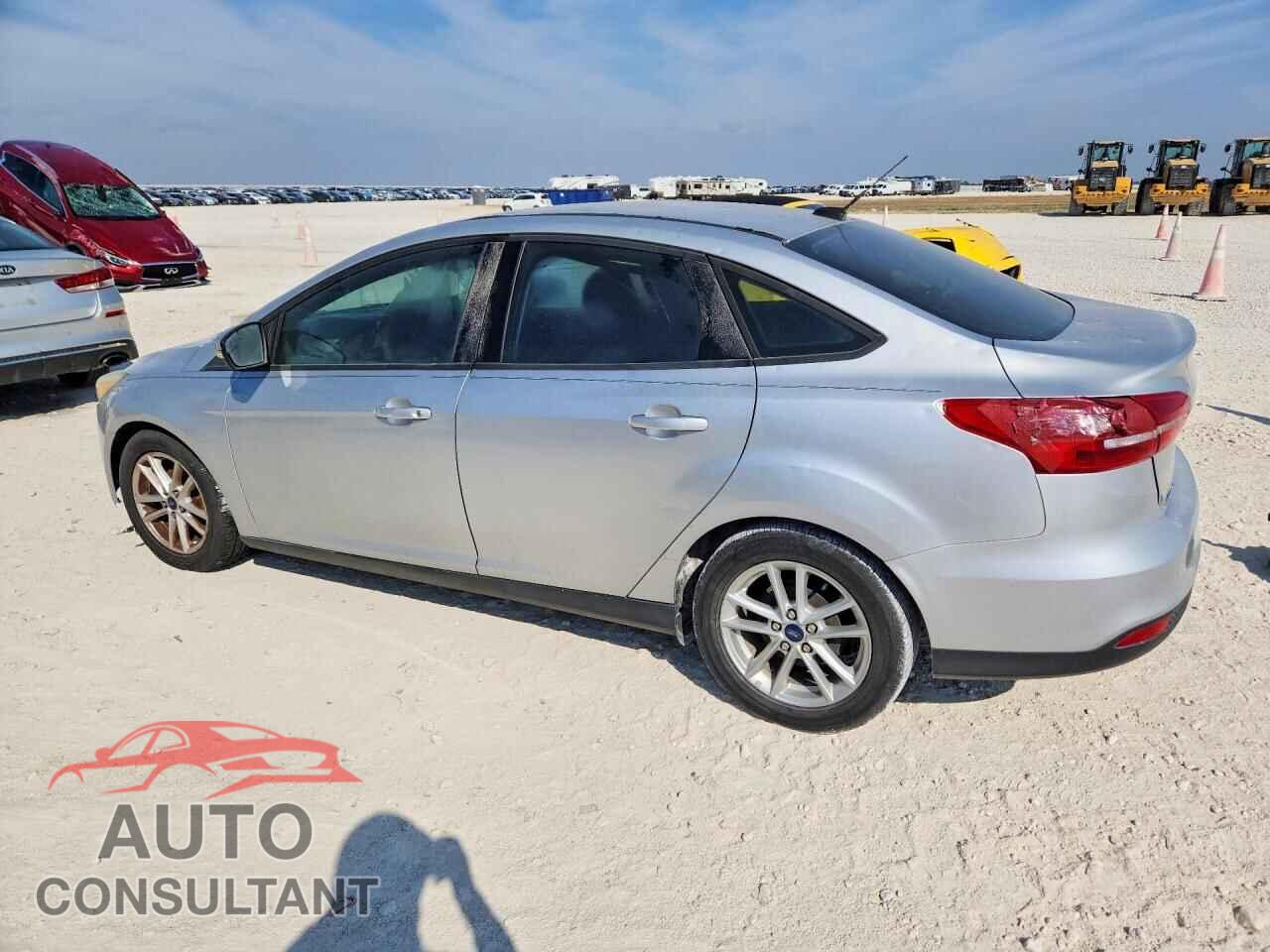 FORD FOCUS 2015 - 1FADP3F29FL347797