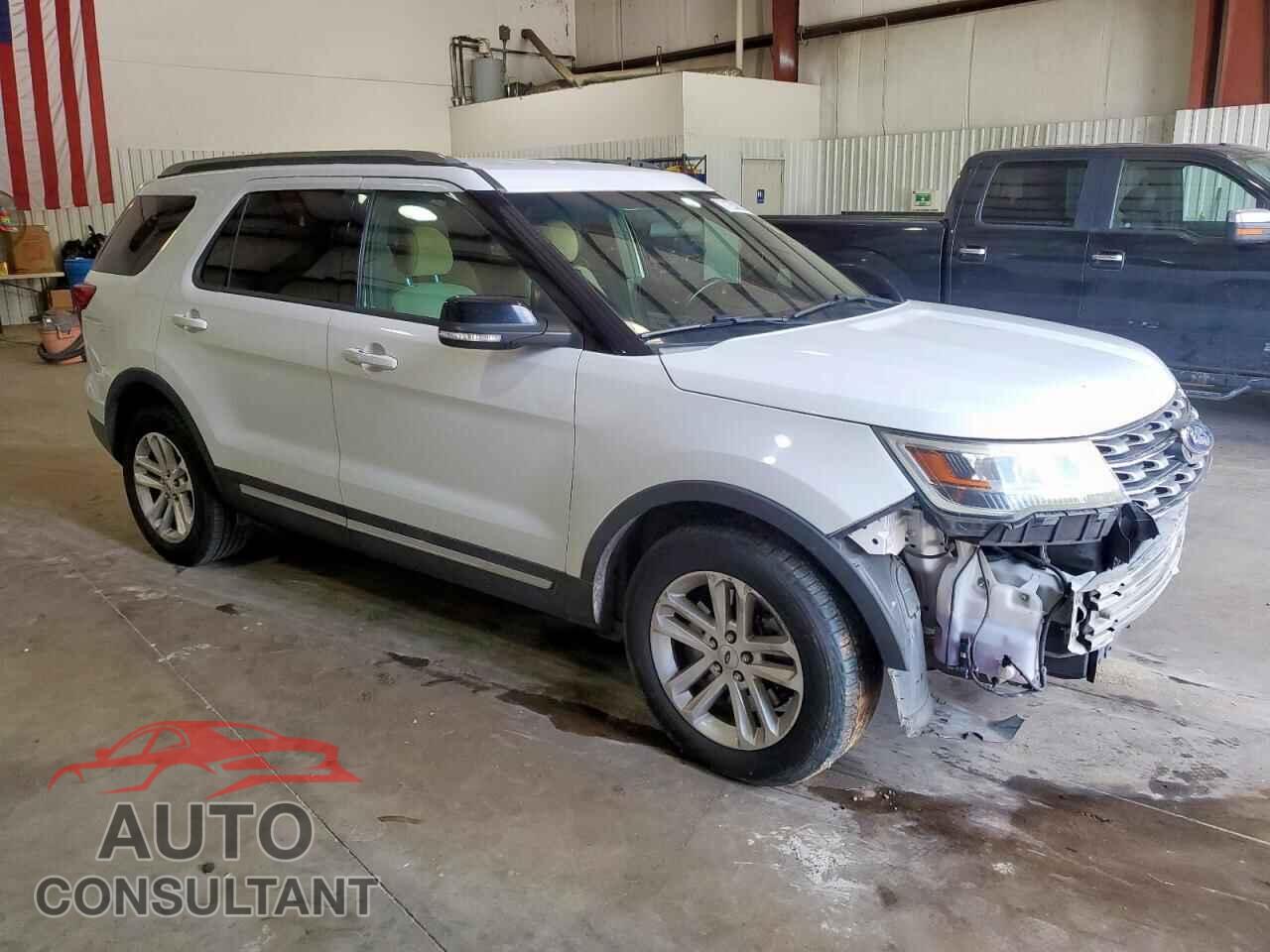 FORD EXPLORER 2017 - 1FM5K7D88HGA07737