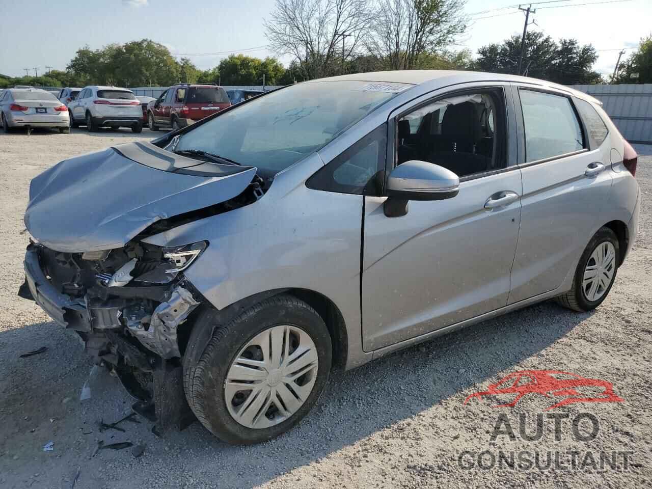 HONDA FIT 2019 - 3HGGK5H43KM700268