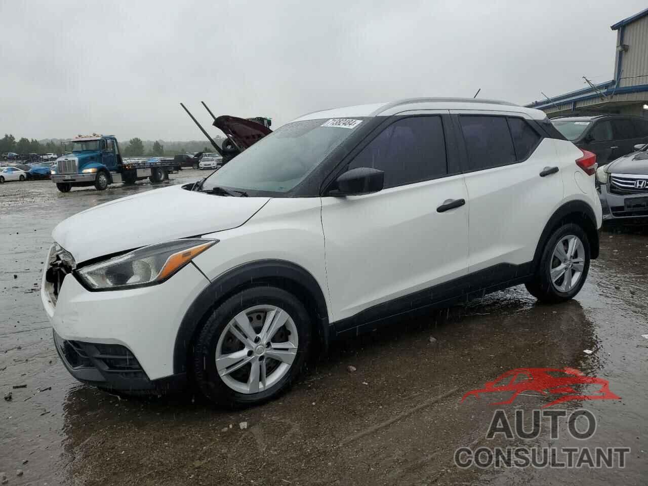 NISSAN KICKS 2018 - 3N1CP5CU9JL530706