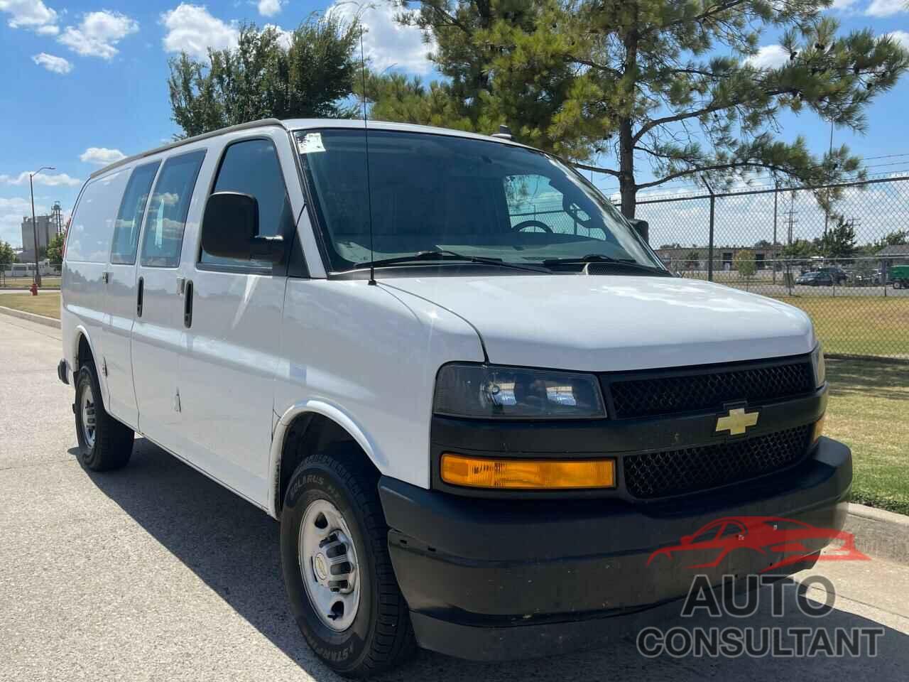 CHEVROLET EXPRESS 2022 - 1GCWGAFP1N1219227