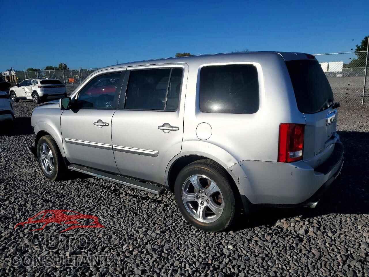 HONDA PILOT 2012 - 5FNYF4H41CB062741