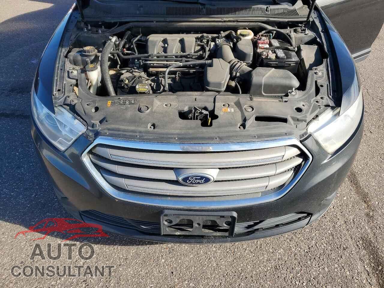 FORD TAURUS 2013 - 1FAHP2E82DG161638