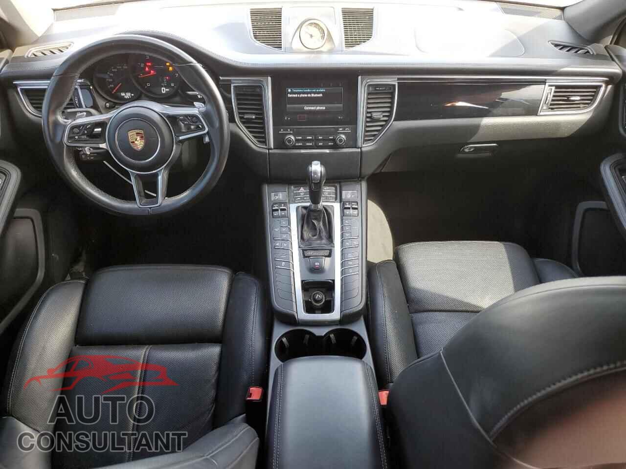 PORSCHE MACAN 2017 - WP1AA2A53HLB03395