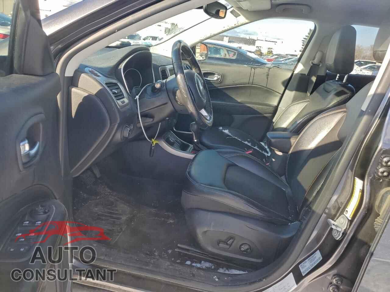 JEEP COMPASS 2017 - 3C4NJDBB0HT596900