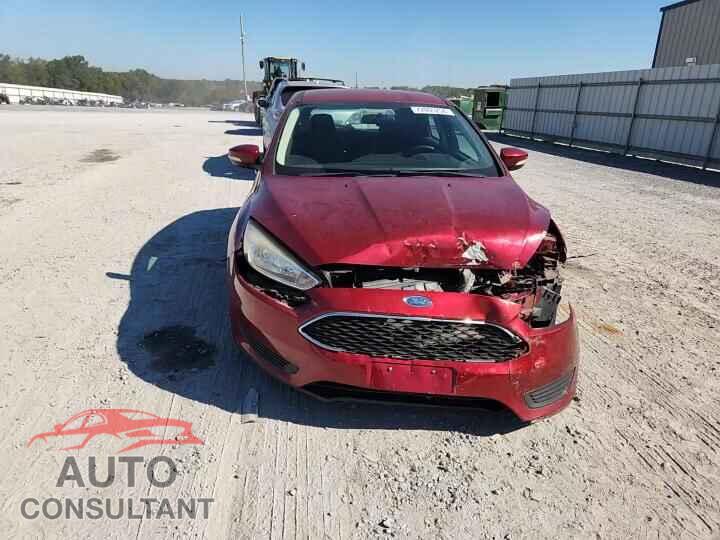 FORD FOCUS 2017 - 1FADP3K28HL243682