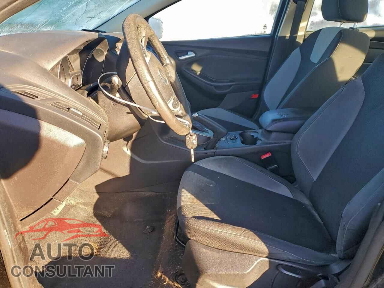 FORD FOCUS 2014 - 1FADP3F29EL248380