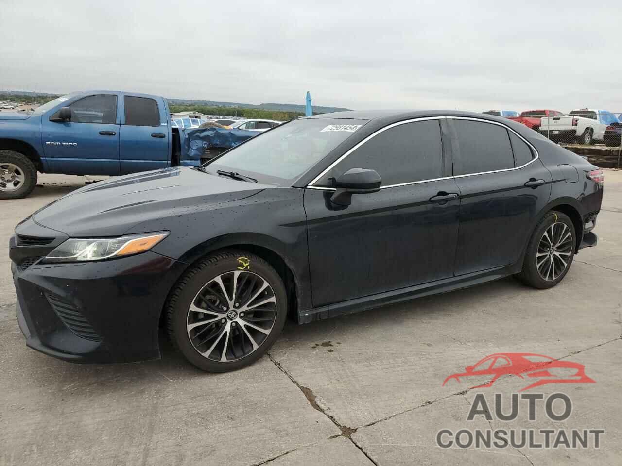 TOYOTA CAMRY 2019 - 4T1B11HK1KU723607