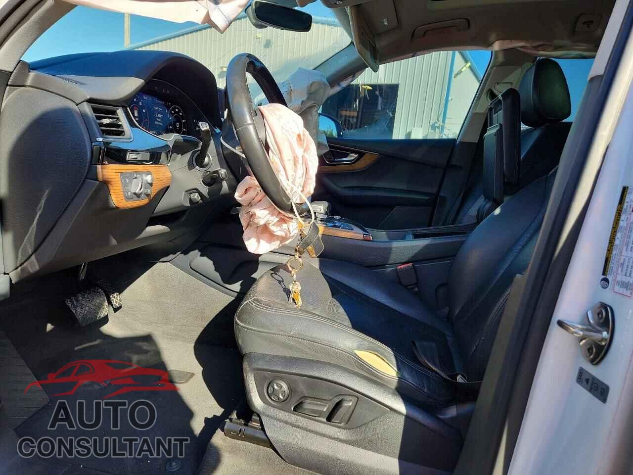 AUDI Q7 2017 - WA1VABF73HD009521