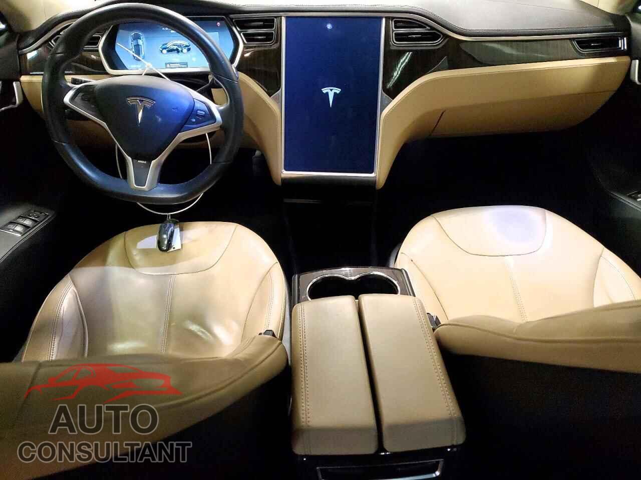 TESLA MODEL S 2013 - 5YJSA1CN7DFP22544