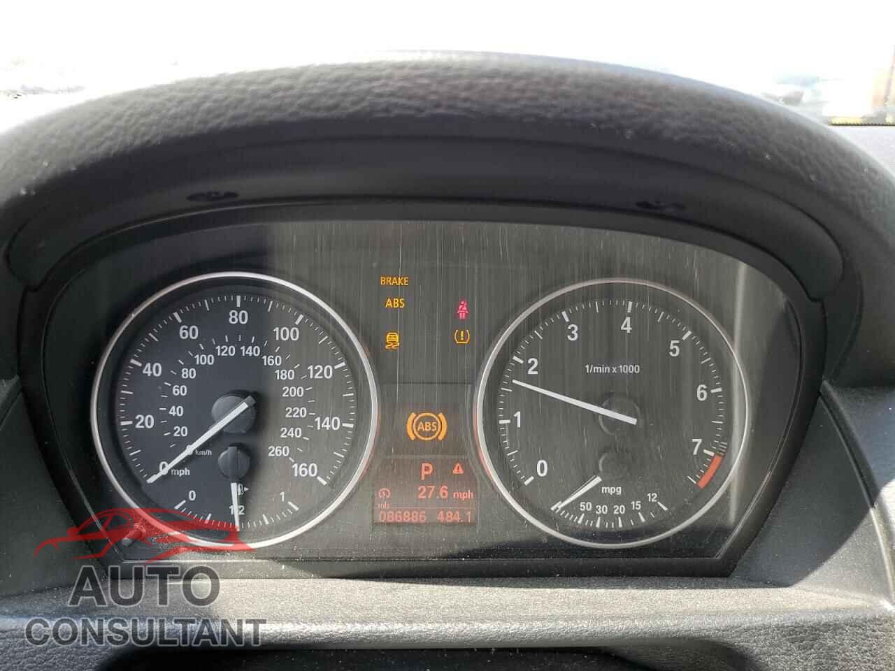 BMW X1 2015 - WBAVM1C53FV317898