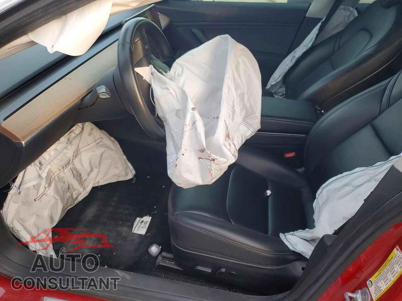 TESLA MODEL 3 2018 - 5YJ3E1EA9JF045821
