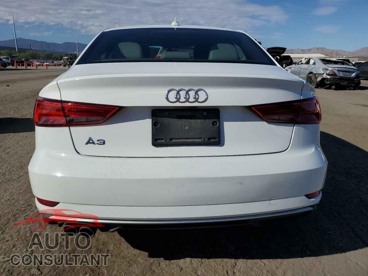 AUDI A3 2018 - WAUAUGFFXJ1082454