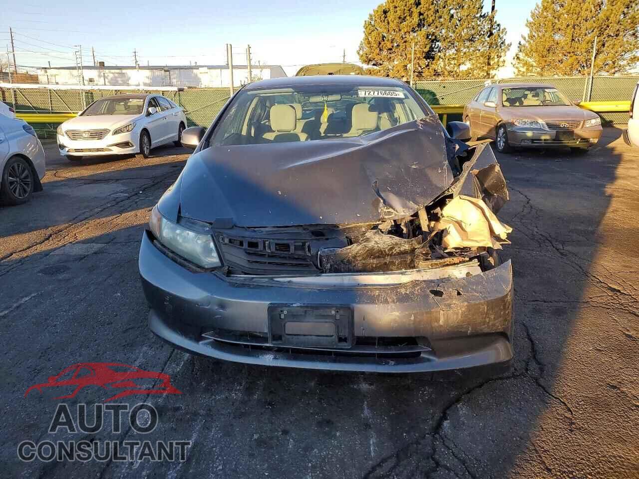 HONDA CIVIC 2012 - 2HGFB2F60CH332016