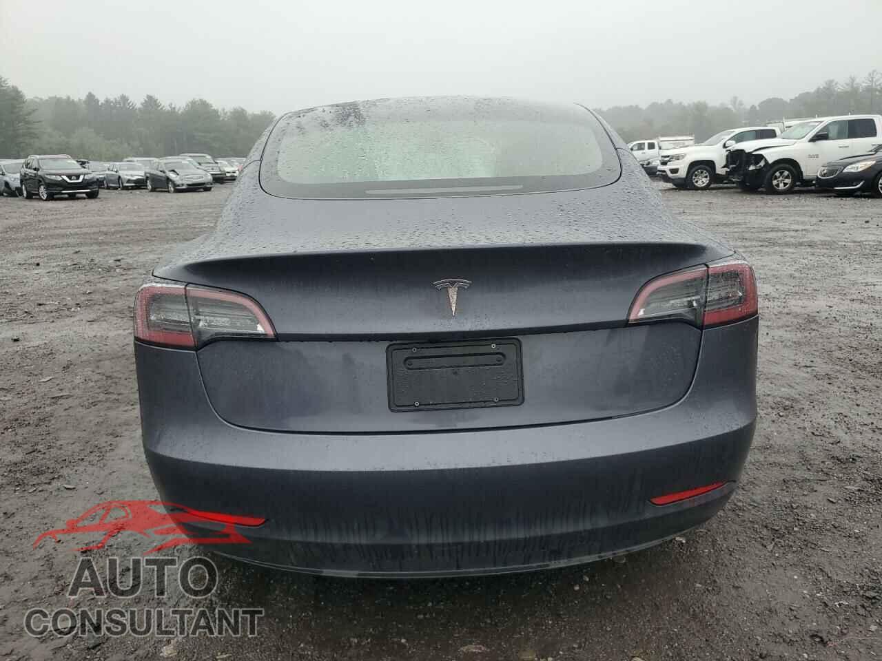 TESLA MODEL 3 2023 - 5YJ3E1EA5PF575471