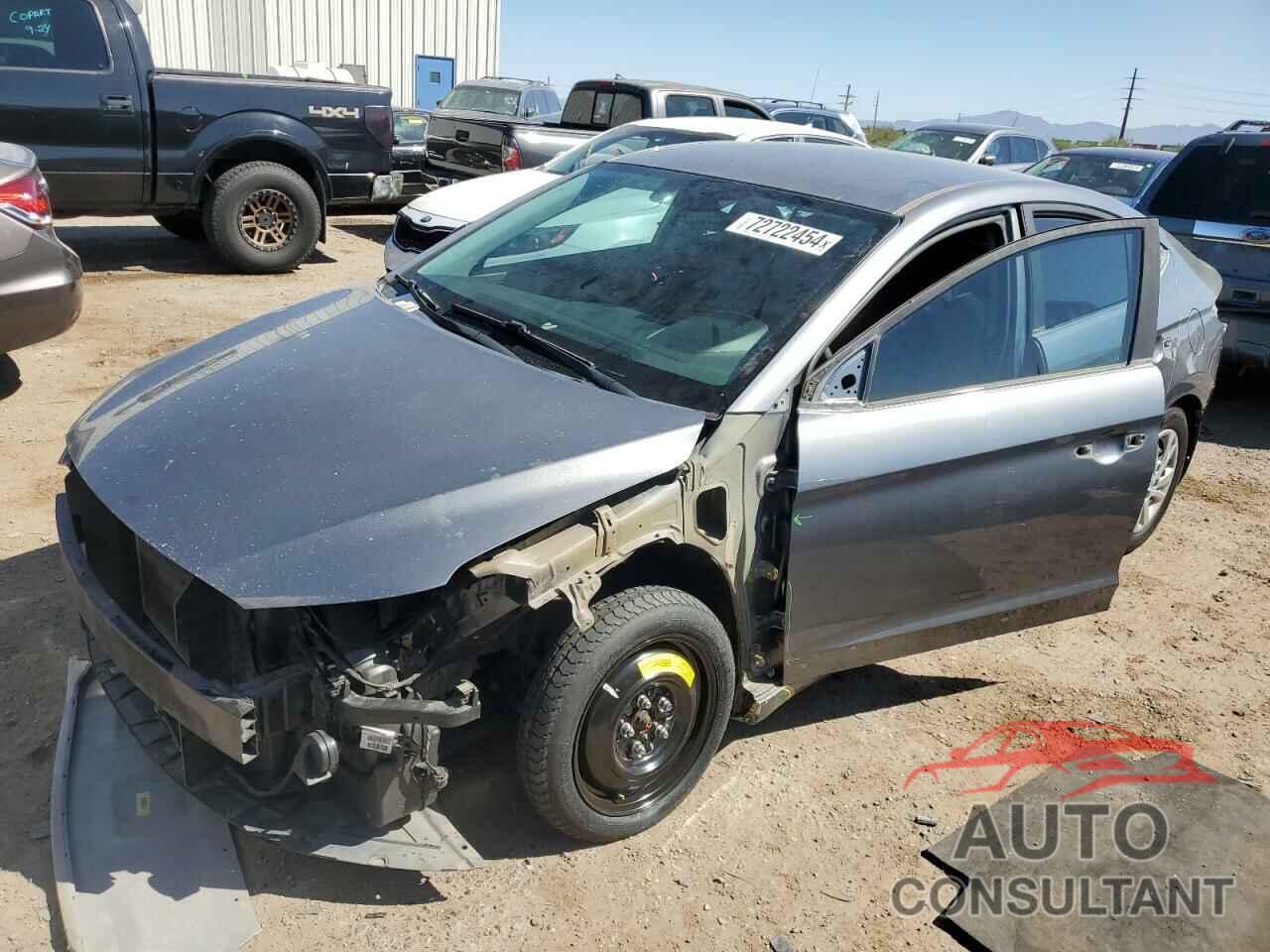 HYUNDAI ELANTRA 2018 - 5NPD74LF1JH301143