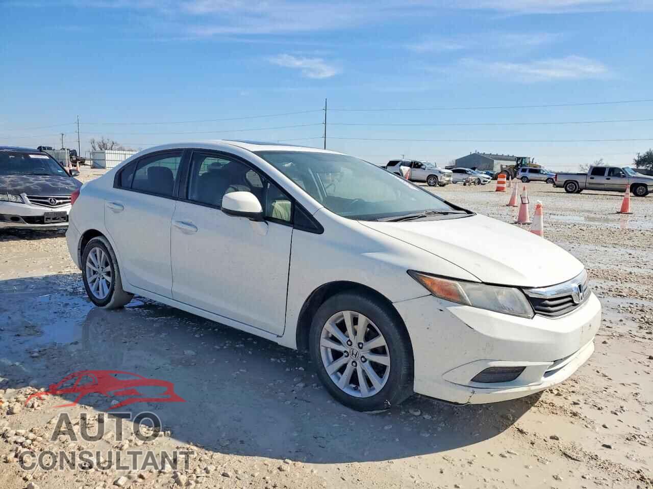 HONDA CIVIC 2012 - 2HGFB2F95CH588484