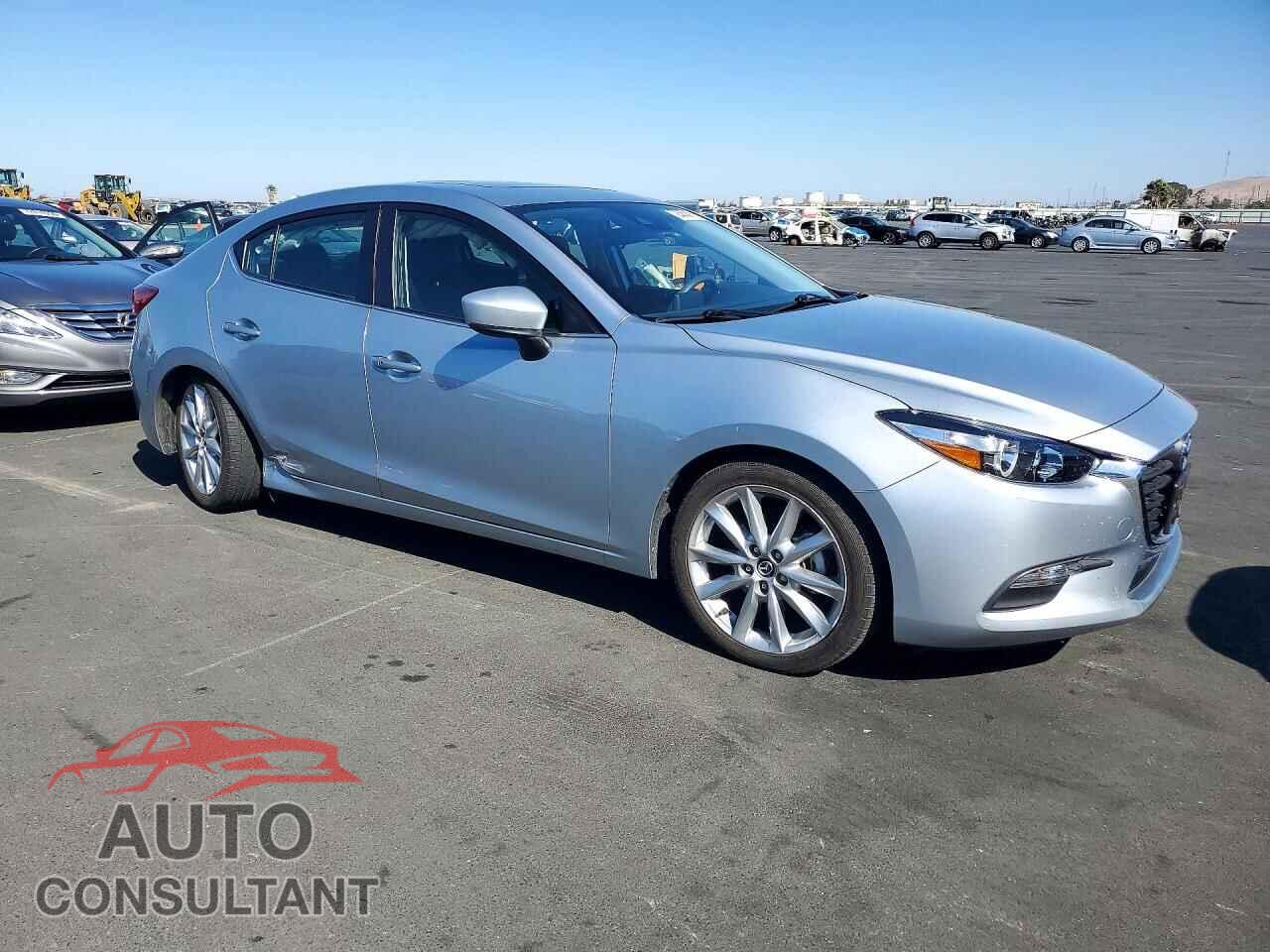 MAZDA 3 2017 - 3MZBN1V76HM127265