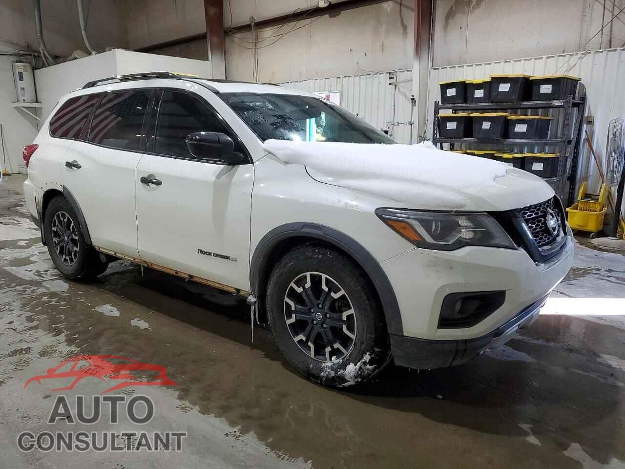 NISSAN PATHFINDER 2020 - 5N1DR2CN3LC634055