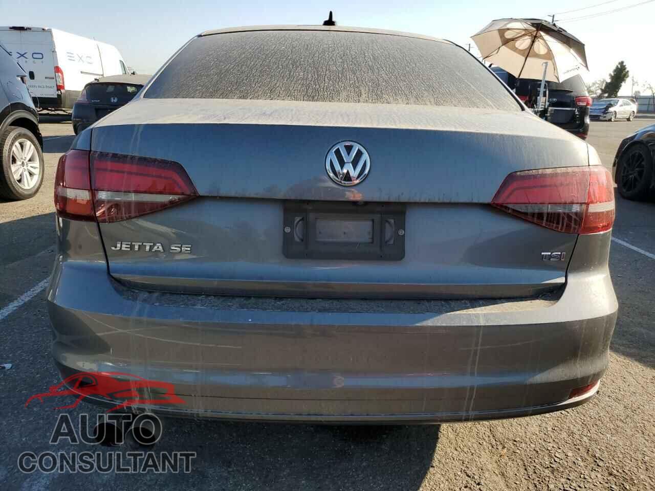 VOLKSWAGEN JETTA 2017 - 3VWDB7AJ8HM371649