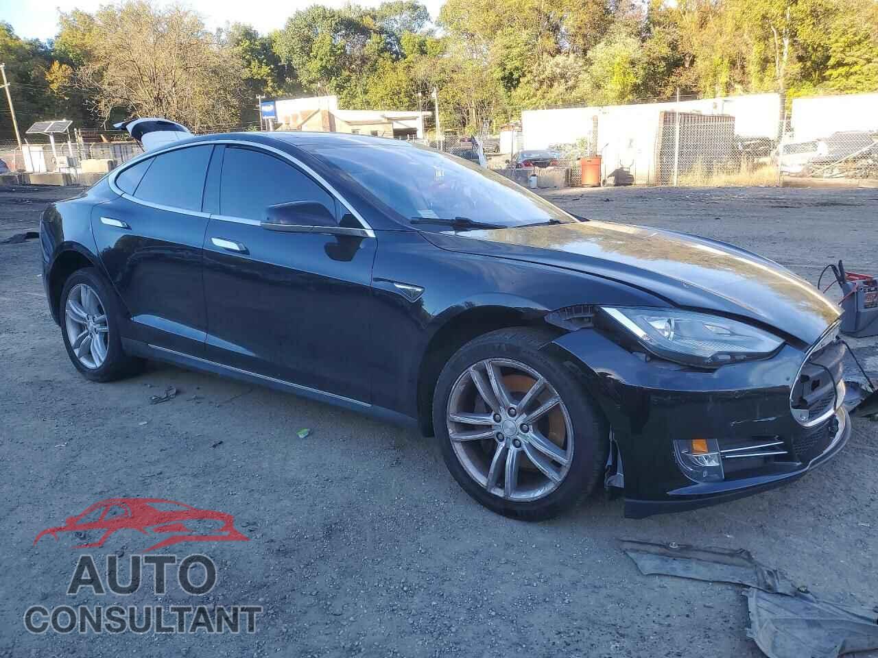 TESLA MODEL S 2014 - 5YJSA1S17EFP47265