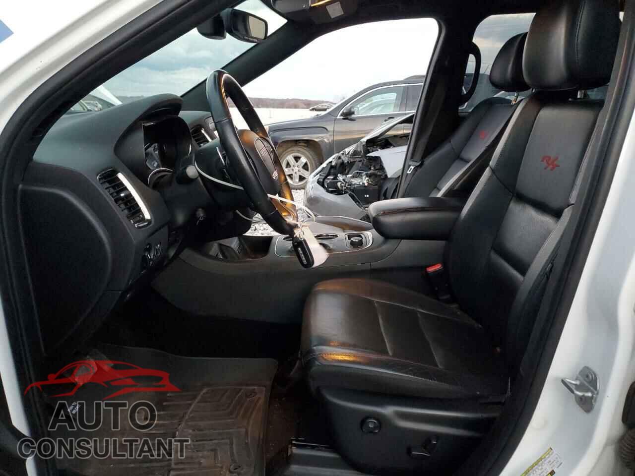 DODGE DURANGO 2018 - 1C4SDJCT7JC323809