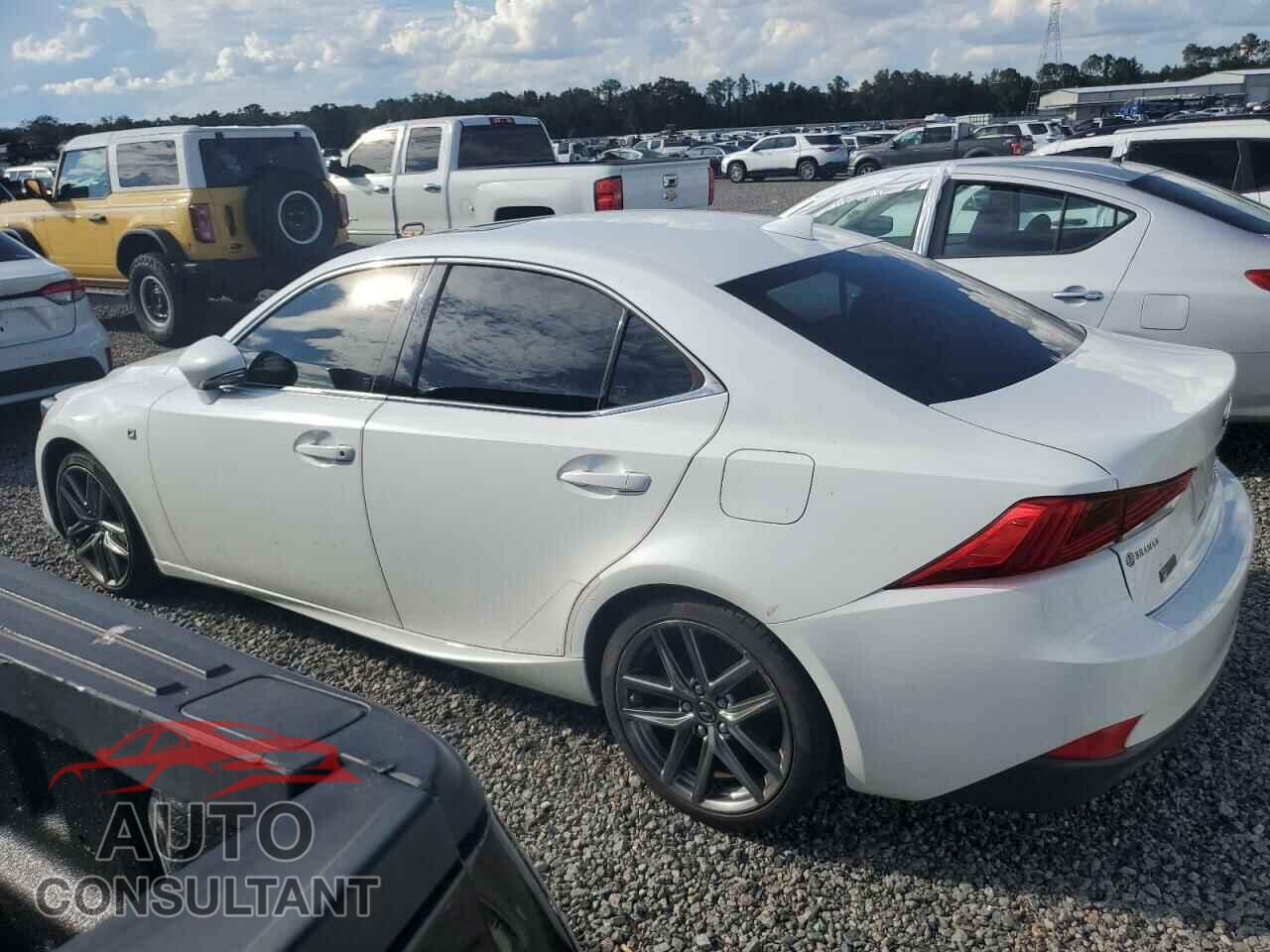 LEXUS IS 2017 - JTHBE1D2XH5031233