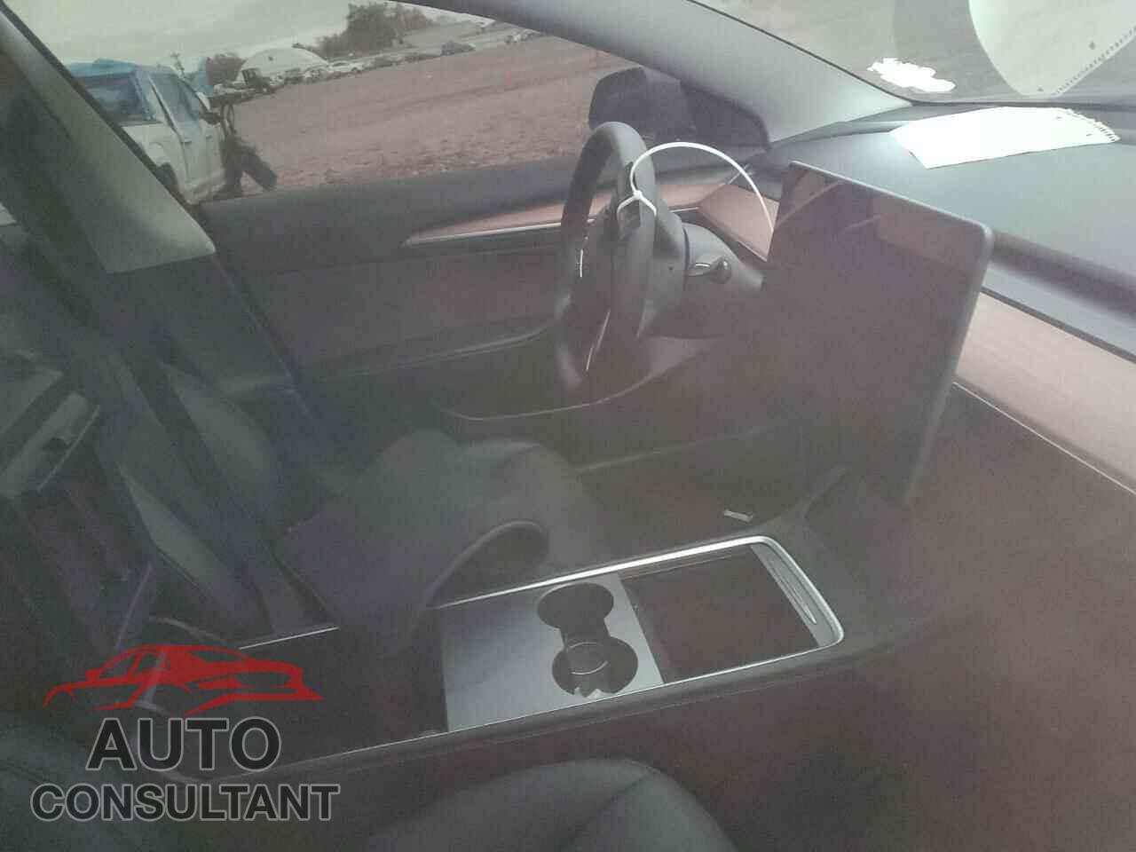 TESLA MODEL 3 2022 - 5YJ3E1EB2NF263680