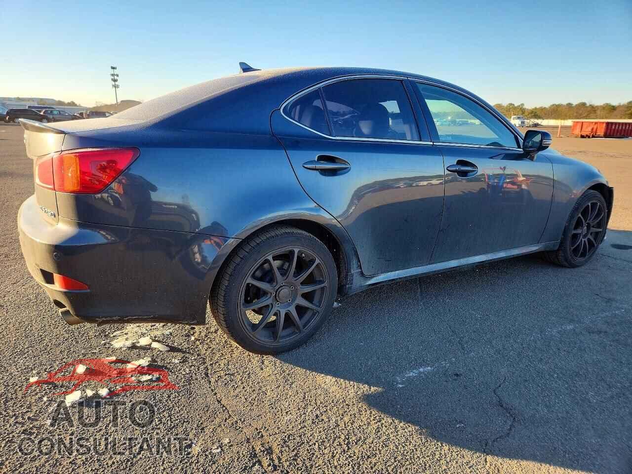 LEXUS IS 2009 - JTHCK262095030383
