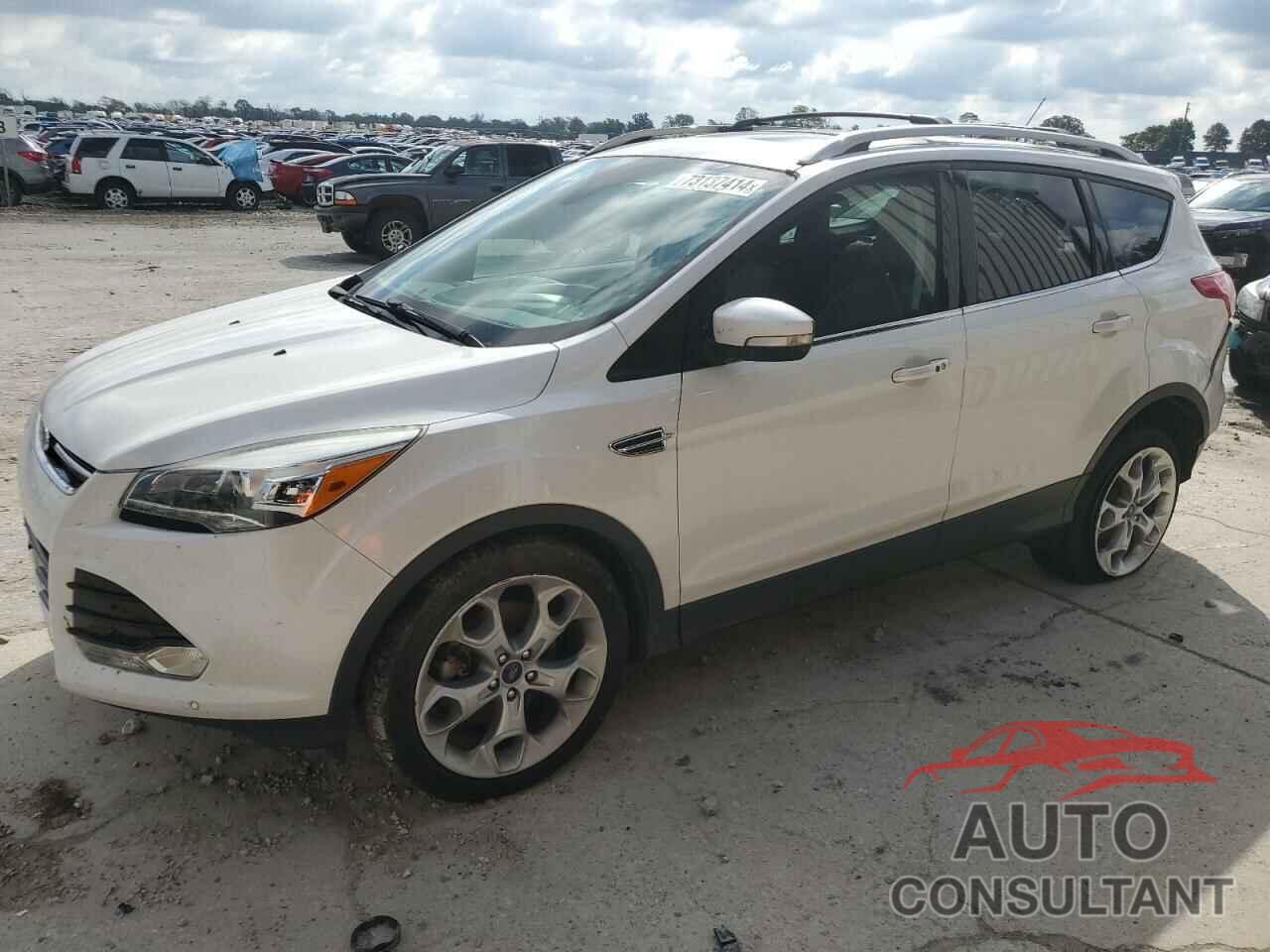 FORD ESCAPE 2016 - 1FMCU0J99GUA97907
