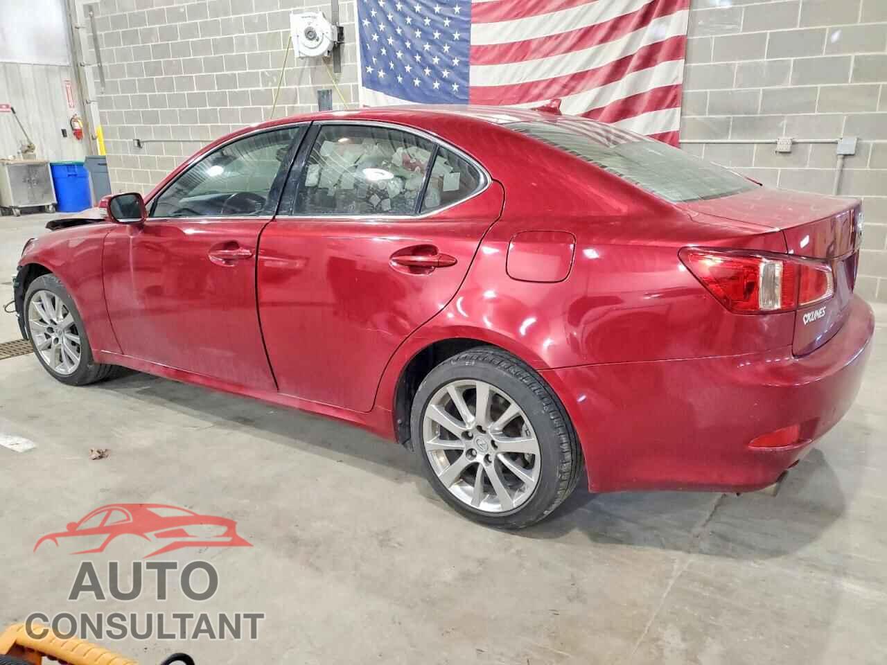 LEXUS IS 2012 - JTHCF5C22C5058154