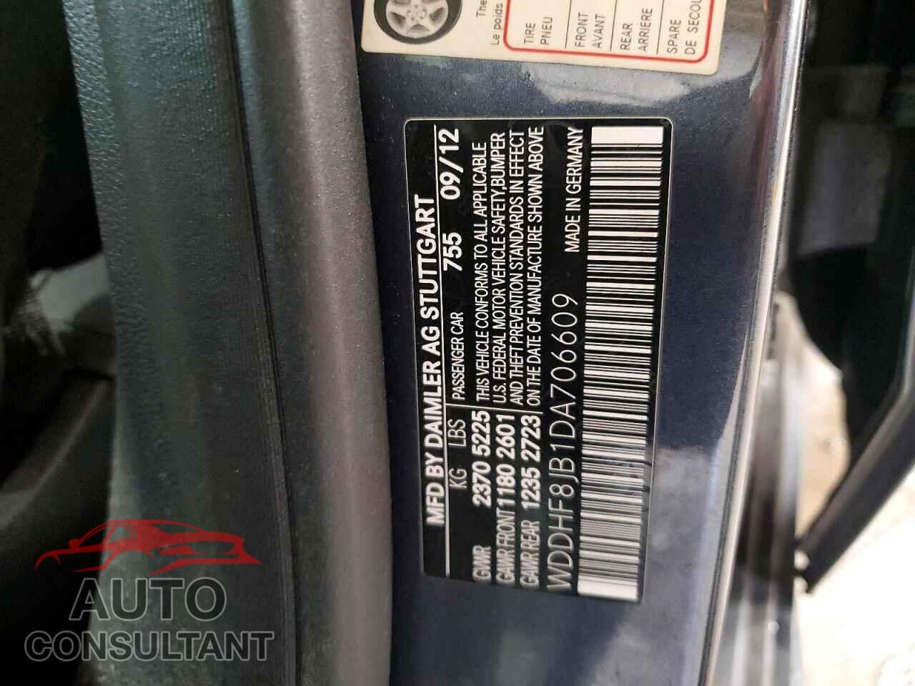 MERCEDES-BENZ E-CLASS 2013 - WDDHF8JB1DA706609