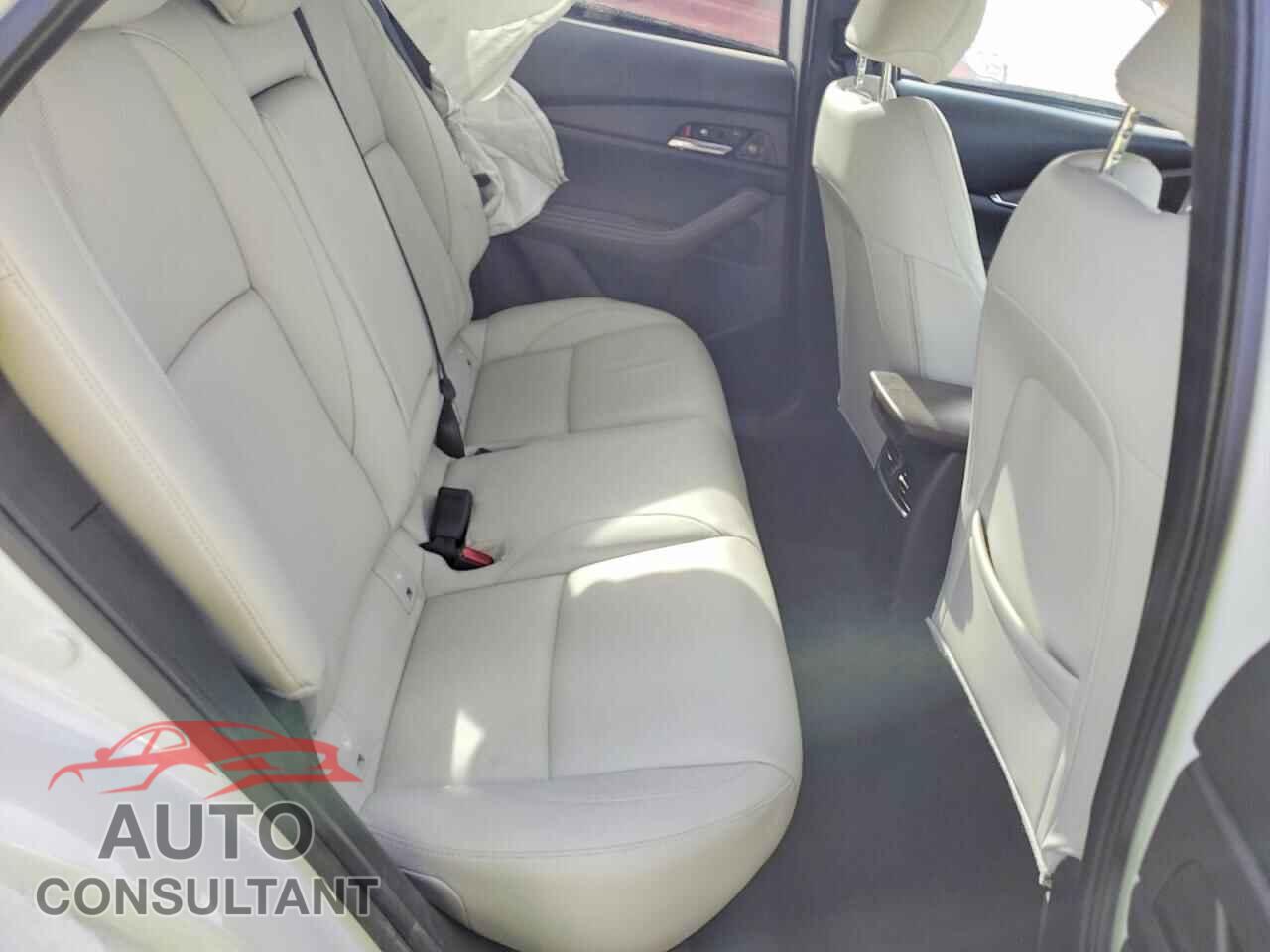 MAZDA CX30 2023 - 3MVDMBEY0PM572255