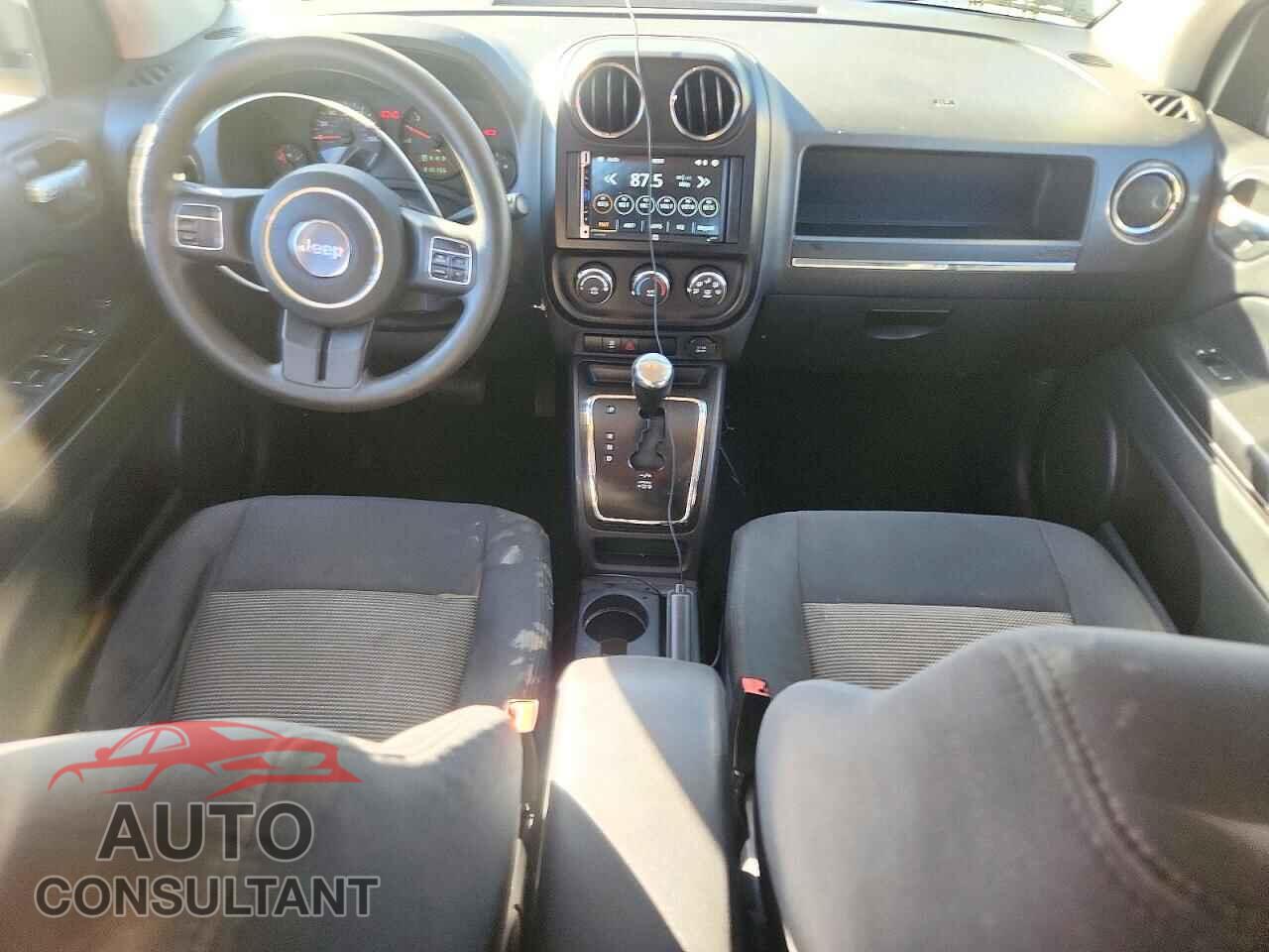JEEP COMPASS 2011 - 1J4NT1FA3BD190059