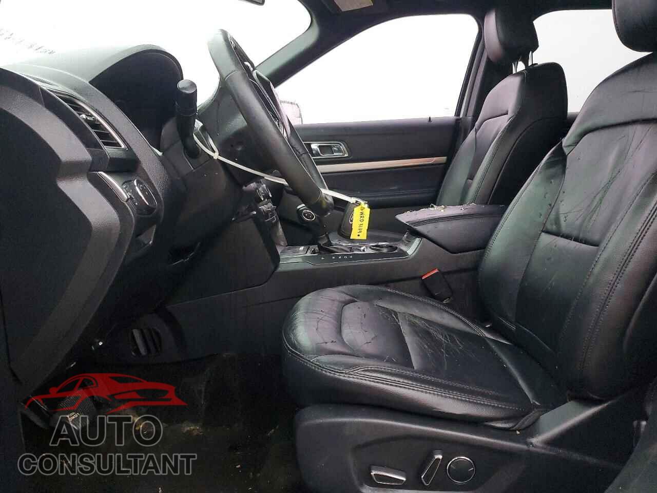 FORD EXPLORER 2018 - 1FM5K7D82JGA19002