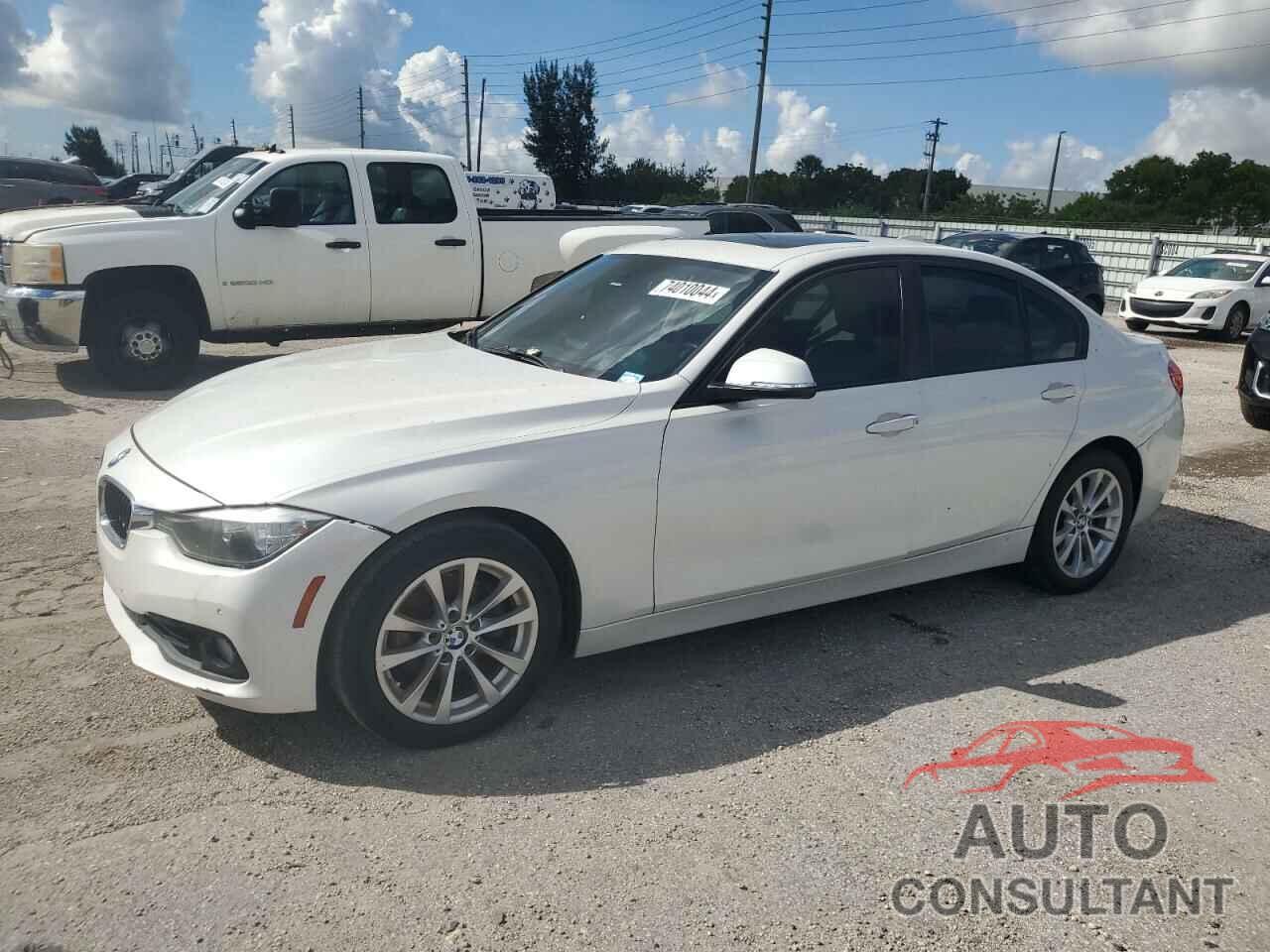 BMW 3 SERIES 2017 - WBA8E1G54HNU13773